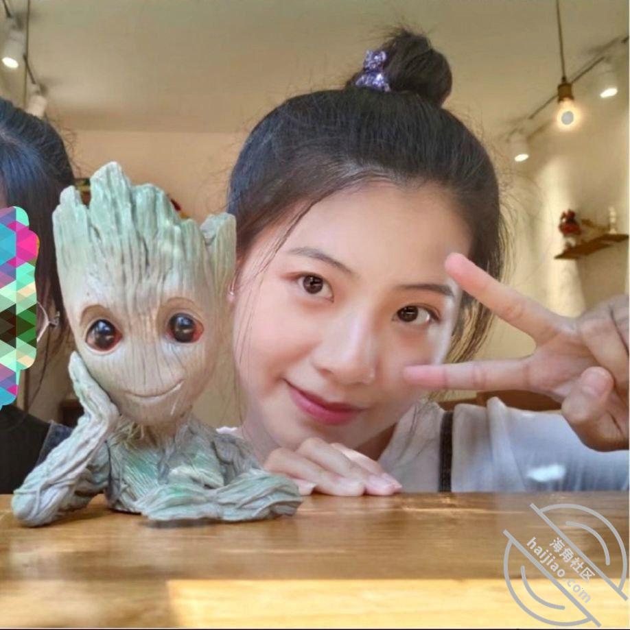 原创厕拍偷拍班花小姐姐