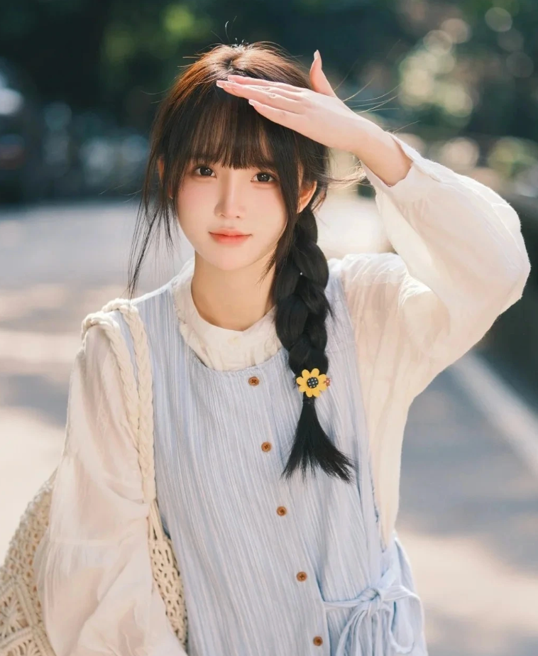 视频换脸-30预览图，分类：视频换脸