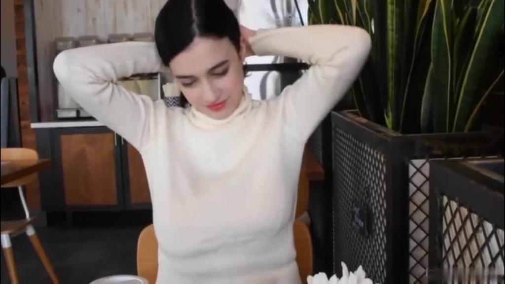 【推特超火瑜伽教练】绝对的神仙颜值美乳女神