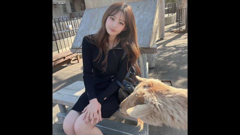 露脸！工作回家让人想直行的身材出众美丽身体曲线皮拉提斯教练无套中出！！ FC2-PPV-3902060