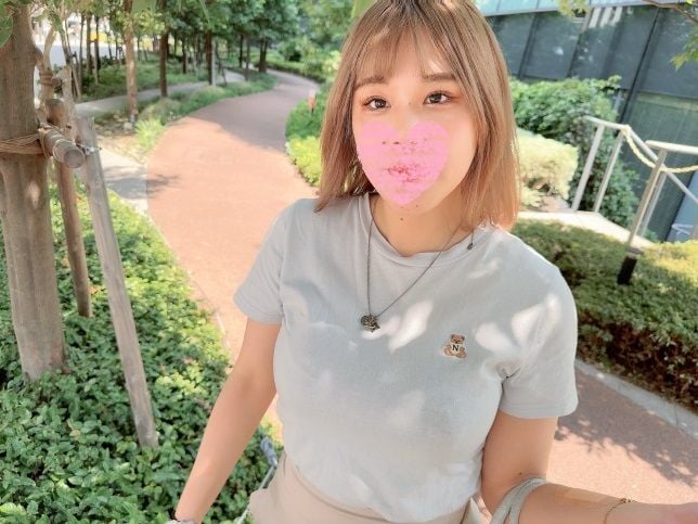 【无码流出版】向井佐奈无码流出 FC2-PPV-3909759