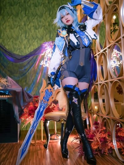 Arty Huang (Arty亚缇) cosplay Eula – Genshin Impact
