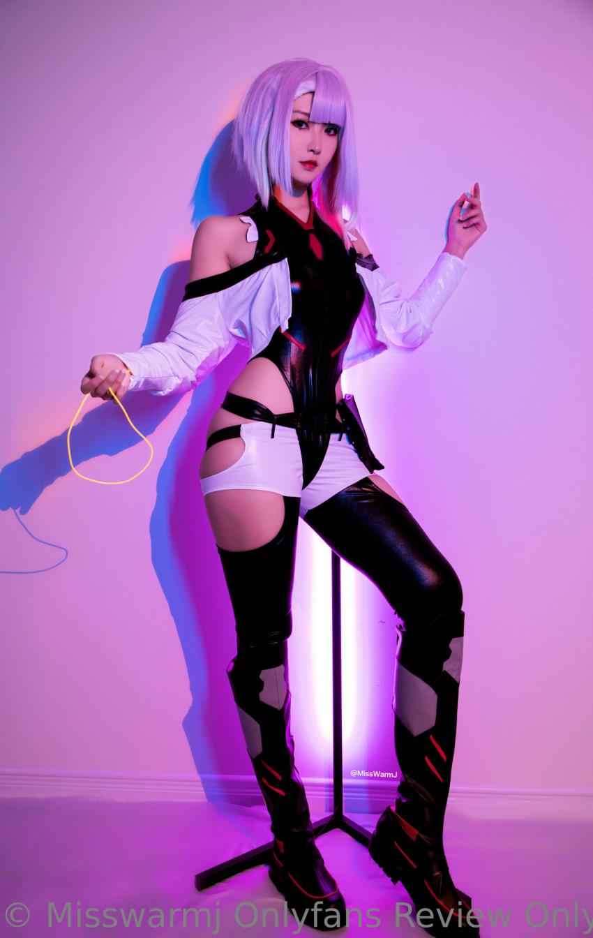 米斯沃姆- 露西