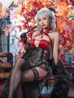 骨牙路子野 - 埃吉尔旗袍