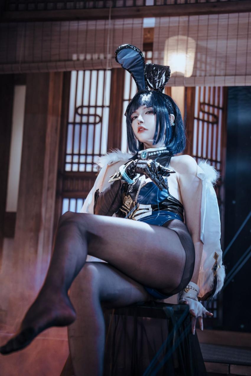 秋和柯基 - 小兔夜兰