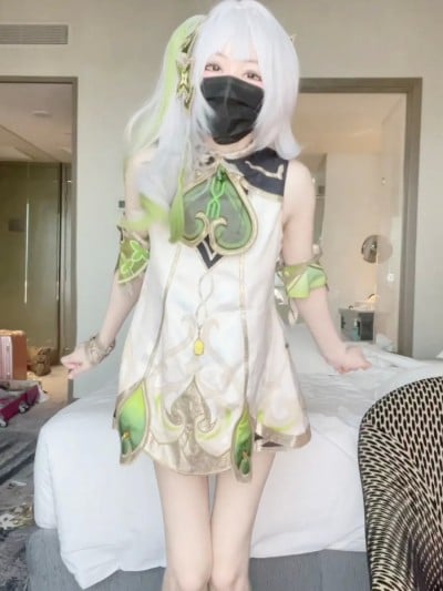 向日君 (Hinata2000) cosplay Nahida – Genshin Impact