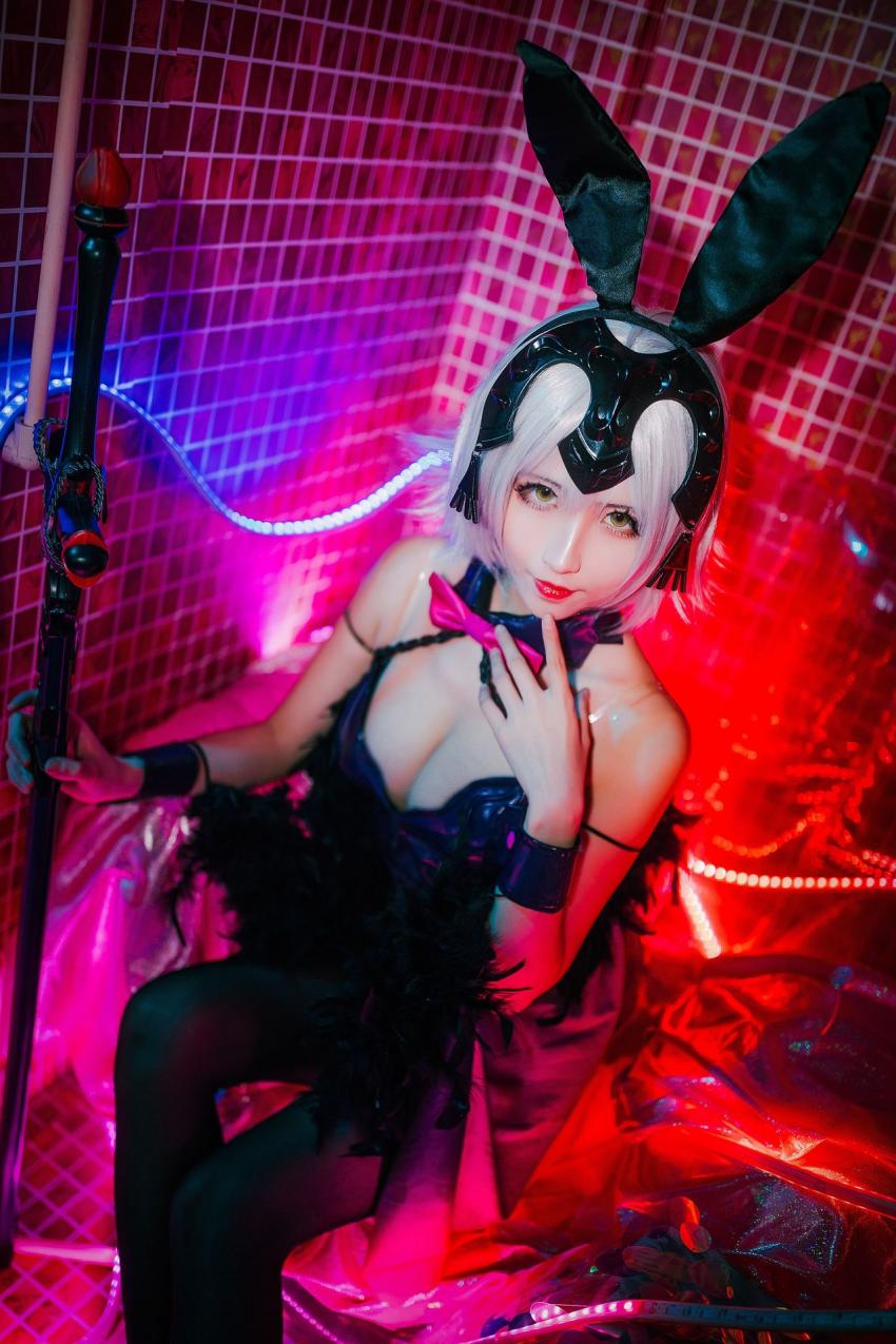 凉凉子 - 黑贞兔女郎