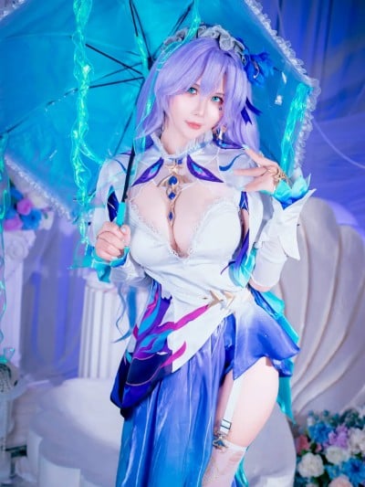 Pyoncos cosplay Cantarella – Wuthering Waves