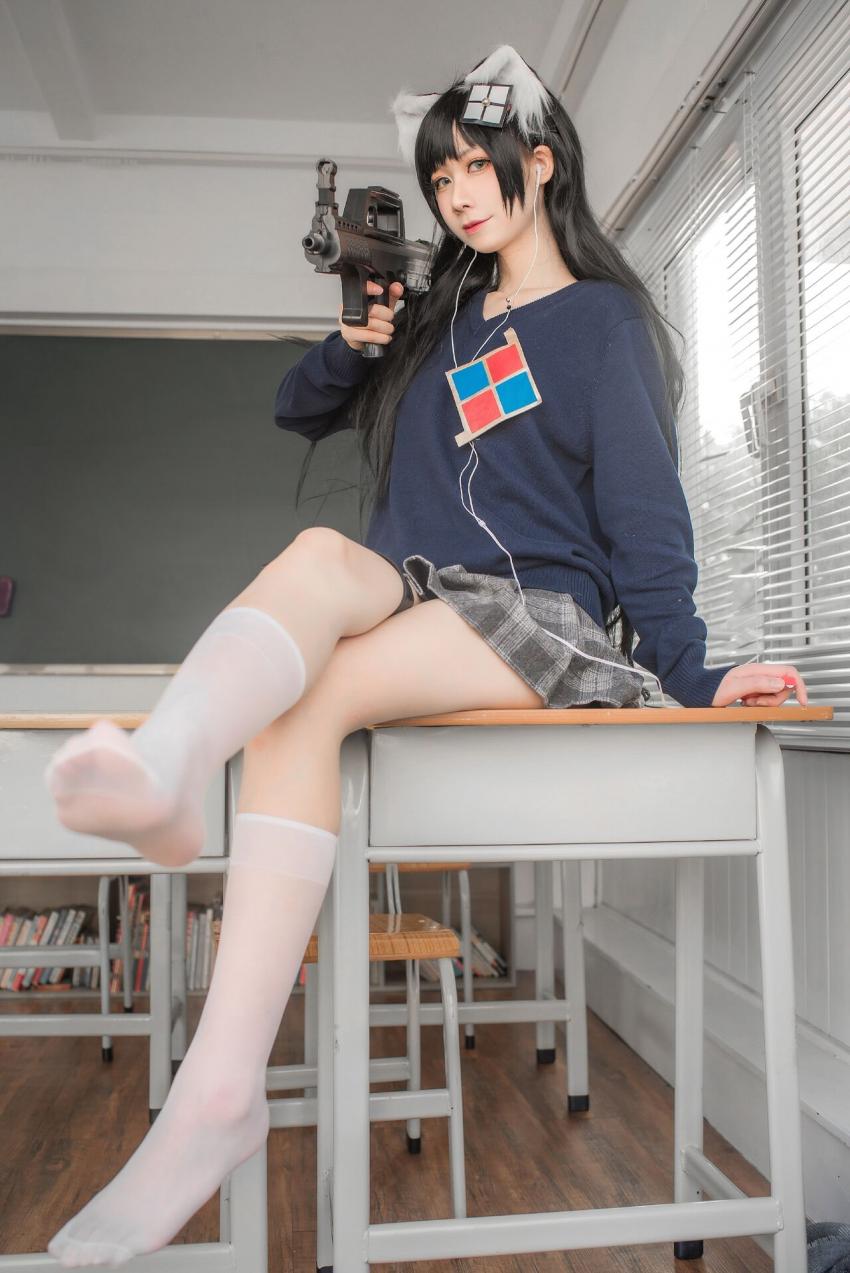 izumi泉桃子 - 少女前线95式