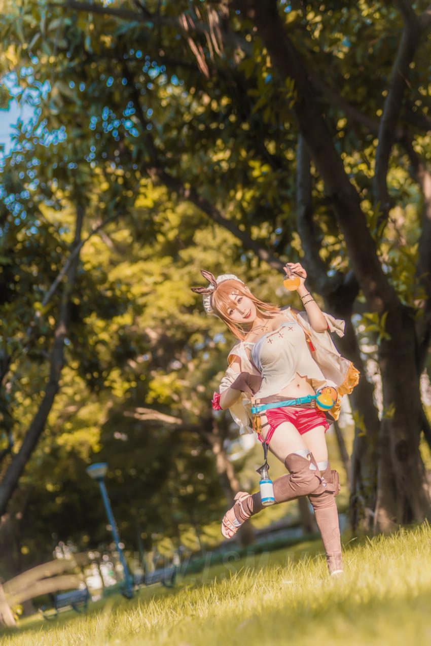 [三刀刀Miido] 莱莎的炼金工房Cosplay