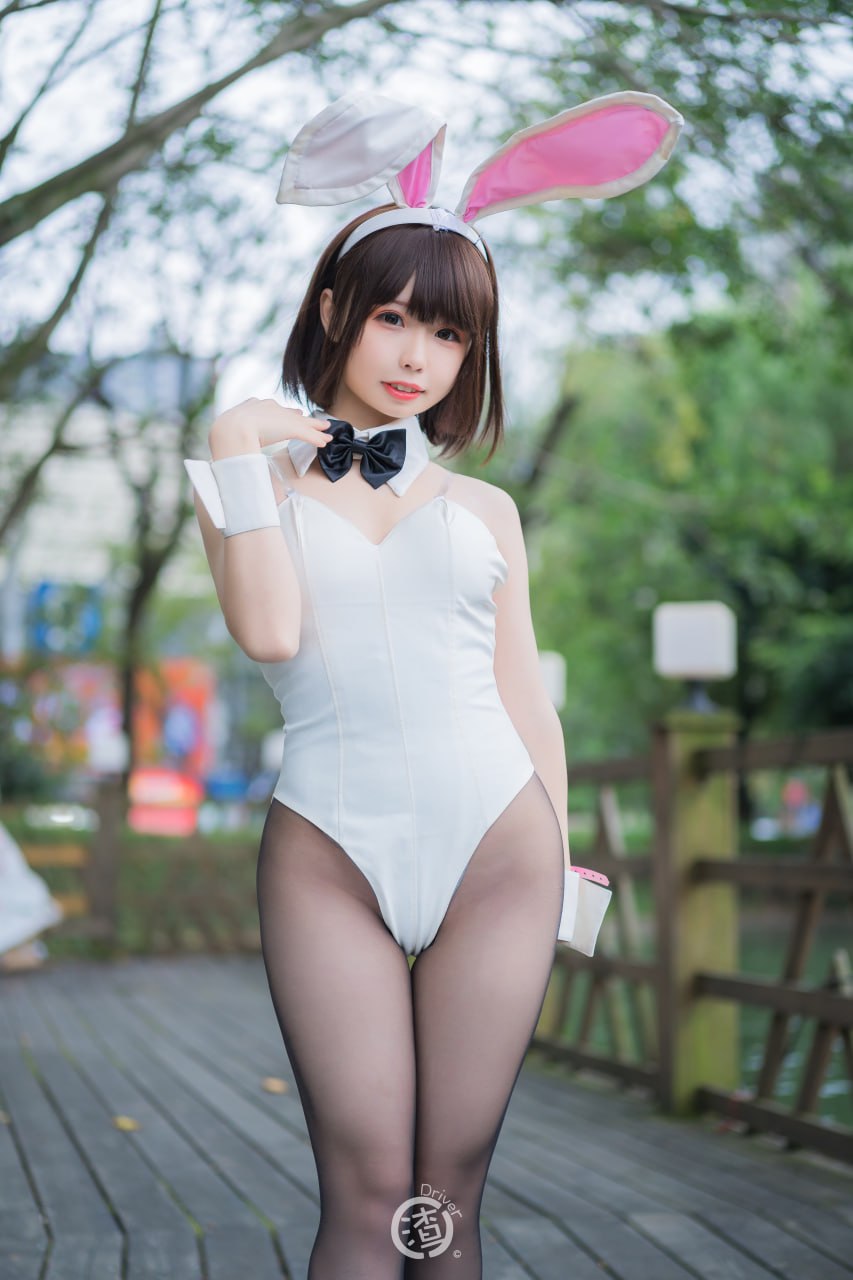 #十万珍吱伏特 No.001期加藤惠兔女郎场照