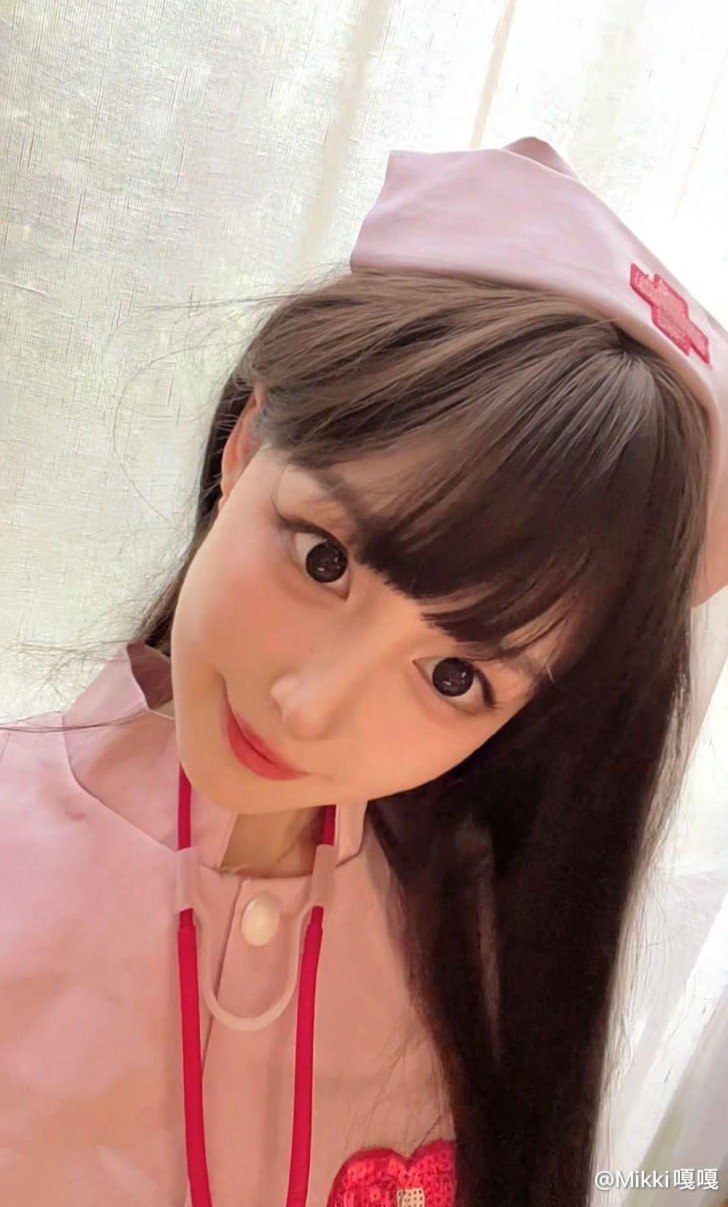#Mikki嘎嘎嘎微密圈 清纯高颜值学姐粉红护士装