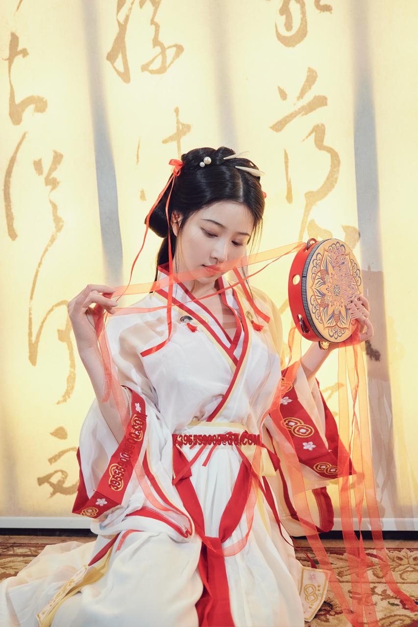 年年 NO.028 如梦令