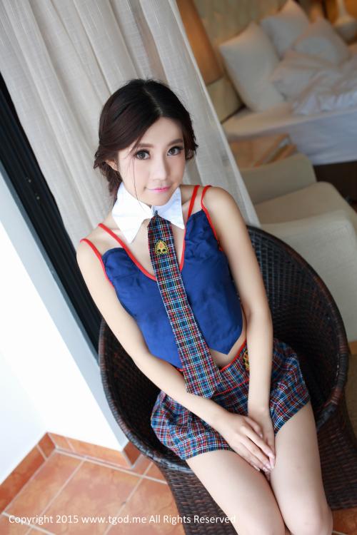 绮里嘉Ula 校花的英伦女王范