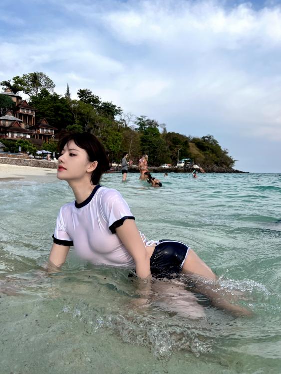 就是阿朱啊 NO.169 海岛透视