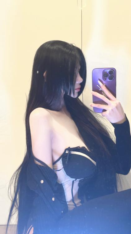 无欲无求的推土君 NO.001 纯美御穿搭