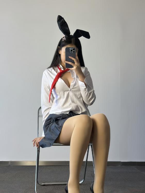 美邵女Baby NO.044 兔女郎学姐性感肉丝