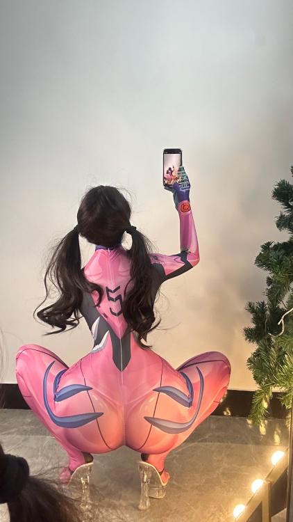 俏妞qiaoniuTT NO.033 紧身连体