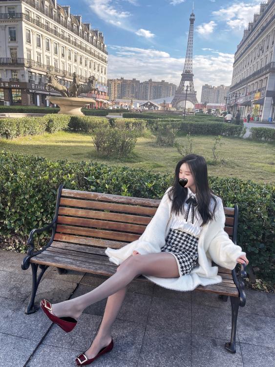 软妹小九九 NO.003 灰丝户外