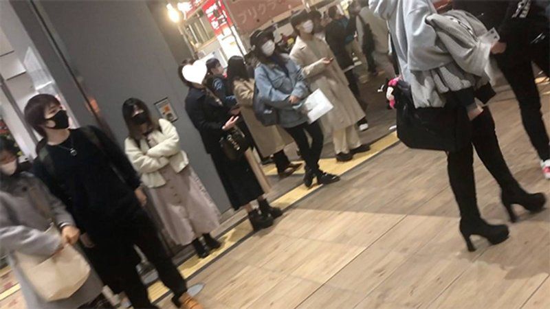 美绪20岁・颜射访谈⑩。像生驹里奈一样的纯情系JK的真面目是超爱色情！直到完全让她吞下大量的白色液体为止的全过程（052） FC2-PPV-4787780