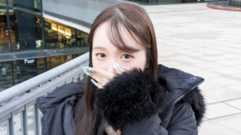 【无修正】透明感【萝莉】苗条美女被大叔叫出、在回忆场所再会巨根浓厚无套抽插 FC2-PPV-4360144