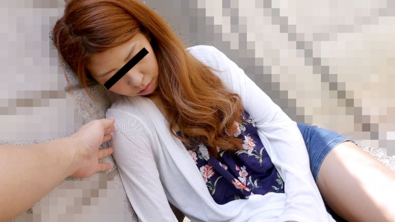 对烂醉苗条美女满满中出 上本弥生 10musume_012121_01