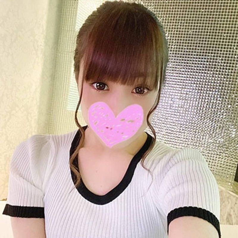 清纯又治癒系！只要拥抱就能感受到爱的超治癒系男士按摩美女・浓厚情色自拍中出SEX！ FC2-PPV-4808475