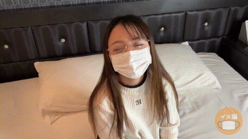 对交易对象的新进员工进行情色自拍并中出 [超划算包] FC2-PPV-4802871