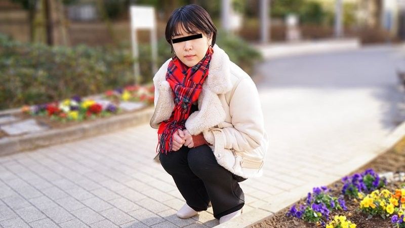 喜欢乳头游戏的变态素人女孩 篠冢智保 10musume_102224_01