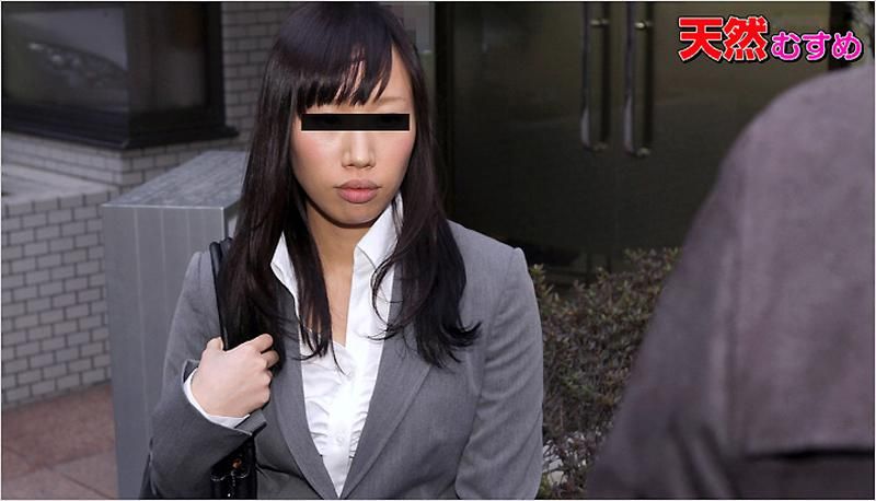 在职训局前无法拒绝的猥亵交涉 _10musume_060512_01