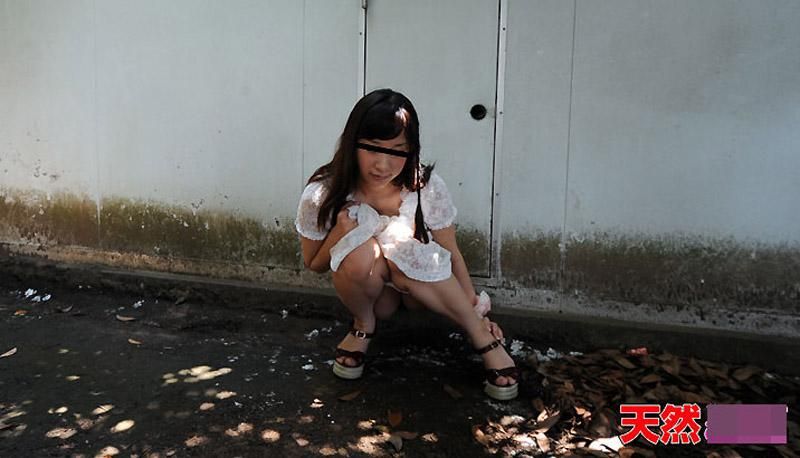 养育成千金小姐的素人被露出调教 _10musume_111611_01