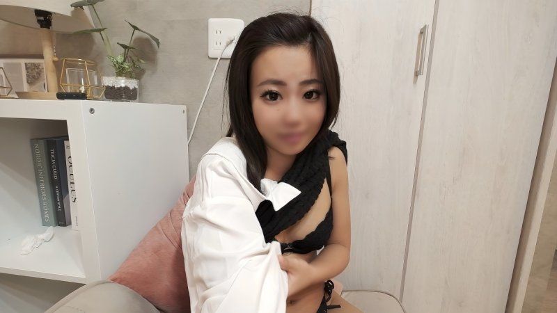 【无码ｘ个人拍摄】为了拍拍立得照片，竟然做到这种程度！应援偶像的粉丝女孩用即兴DIY让淫穴湿透！纤细神级身材发情到不行，太危险了ｗ FC2-PPV-4805934