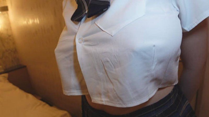 ※到11月为止有评论特典！池袋援交20岁大学生本指定！用个人体验影片进行H罩杯爆乳乳交基底颜射评论！※60分钟套餐 FC2-PPV-4791911