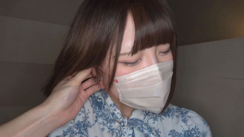 8/23 log1B：里香 「我不可爱///」是口头禅的贫困阴性巨乳妹和无套SEX FC2-PPV-4782454