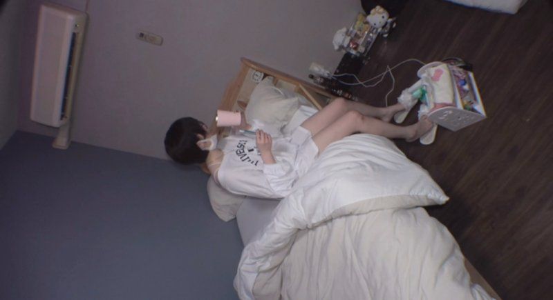 黑髮短髮抖M女人的淫穴。成为人气咖啡厅女郎前的情色自拍2次中出。特典:吞精口交 FC2-PPV-4799746