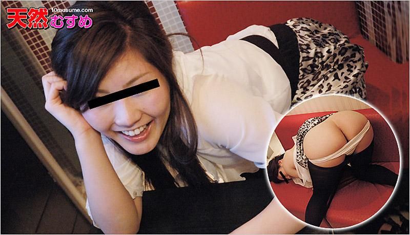 居酒屋搭讪 ～烂醉少女不戴套硬上～ _10musume_073112_01