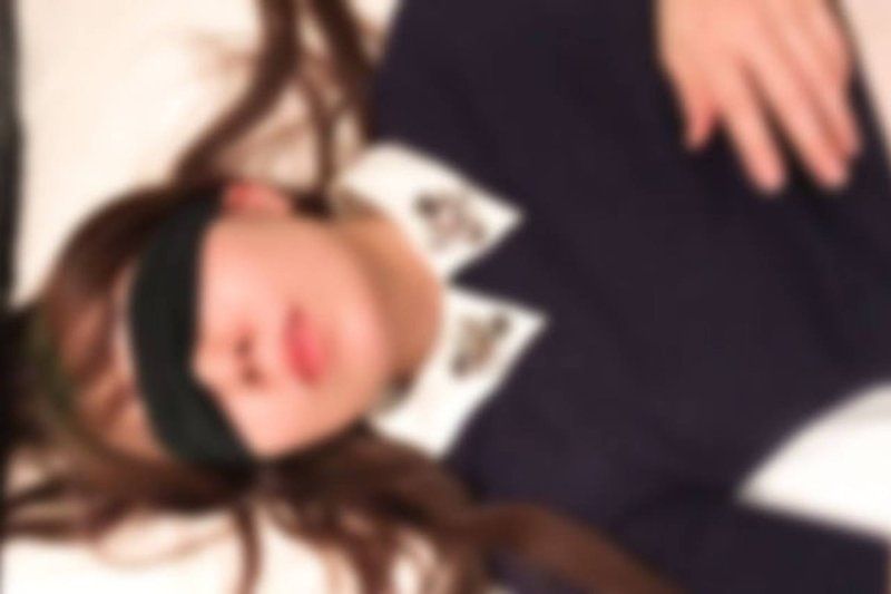 【无修正】【素人个撮】这么大胆的事情绝对不能在老公面前做！！敏腕美人律师的淫乱纪录 FC2-PPV-4696183