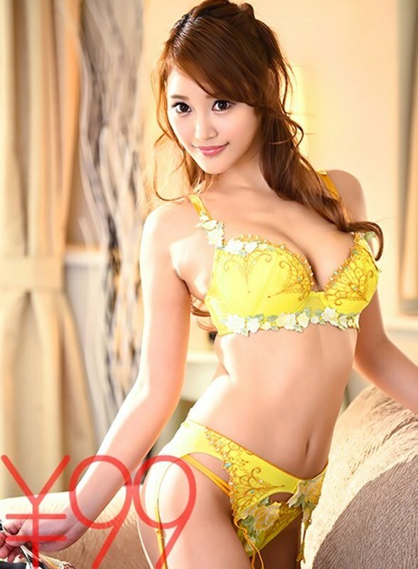 DVAJ-268 紧缩的大身体是色情的！ F 杯 Nao chan，赶紧生阴道暨射性。一个打算拍包裹的演员出现了。生马鞍给困惑的奈绪。演员季宝戳戳了解项目内容的她。事实上，对 Nao Wakana Nao 的阴道射精 - 若菜奈央