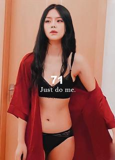 麻豆 丰臀巨乳人妻骚逼淫水白浆四溢