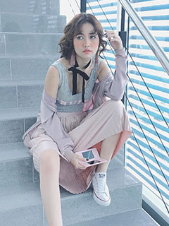 江南大学系列-大学校花周小琦