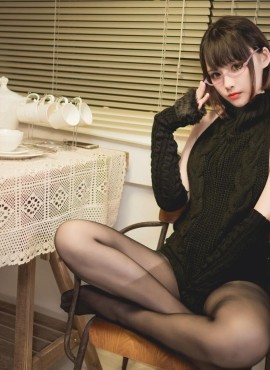 你十七鸽-NO.02宿醉毛衣