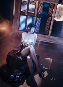 秋和柯基-NO.110夜兰兔女郎[24][46P]