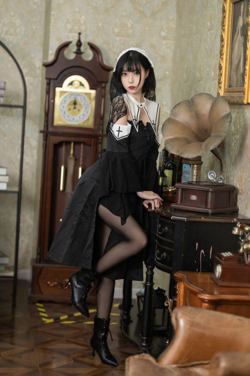 许岚LAN - NO.16 暗黑修女 [40P]