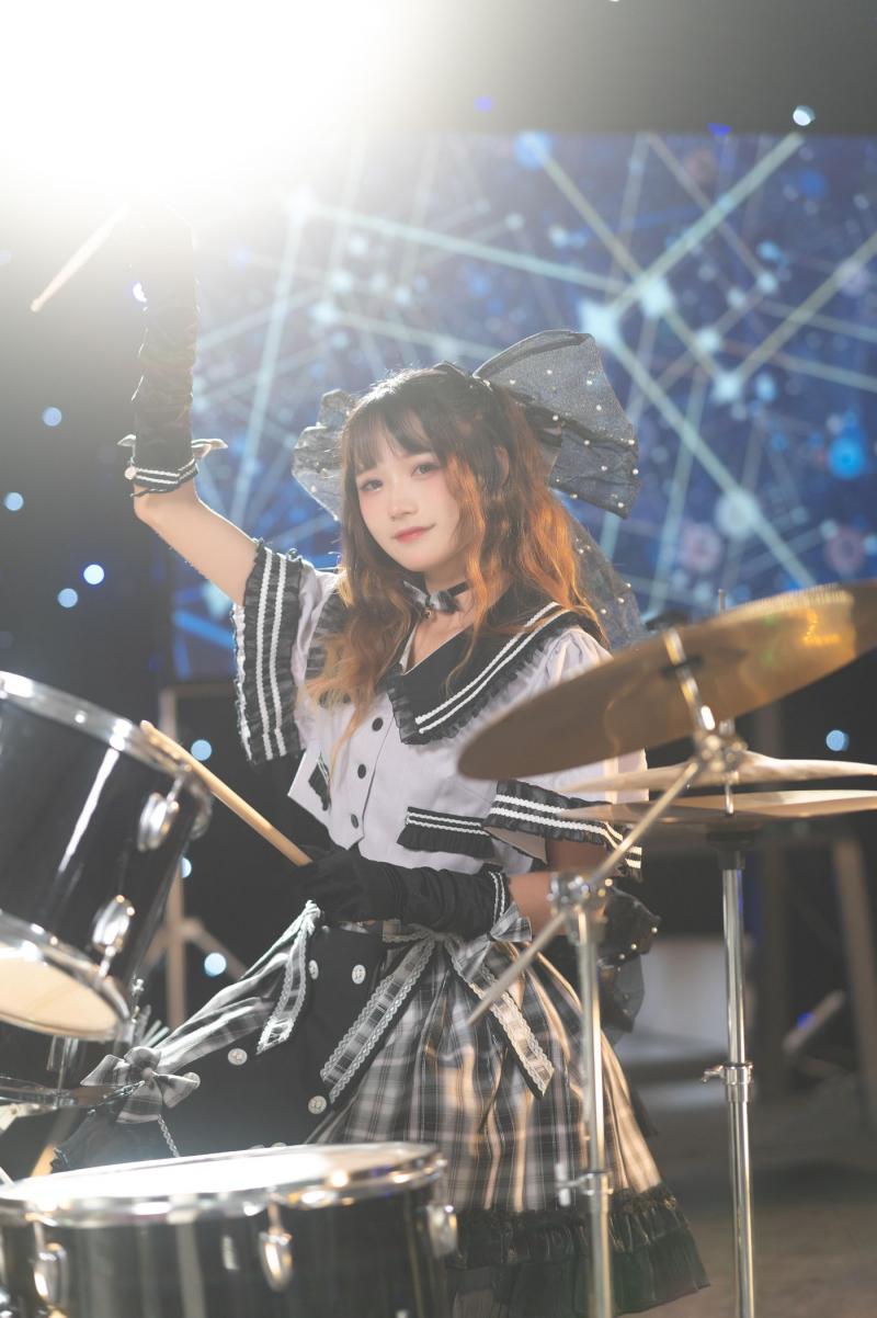 兔子Zzz不吃胡萝卜 NO.092 和我一起吧[21P]