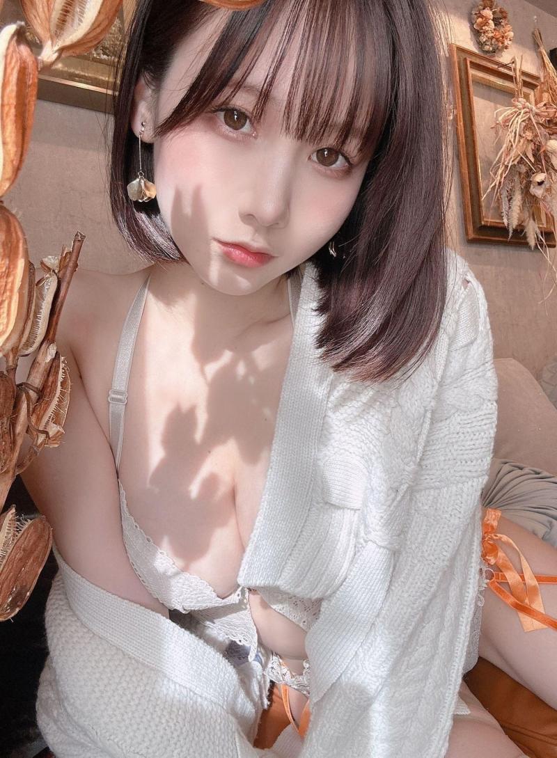 @けん研 (けんけん) - NO.38 [Fantia] 2022年11月合集-2022-11-03 11月🦔🍁🍂 [24P]