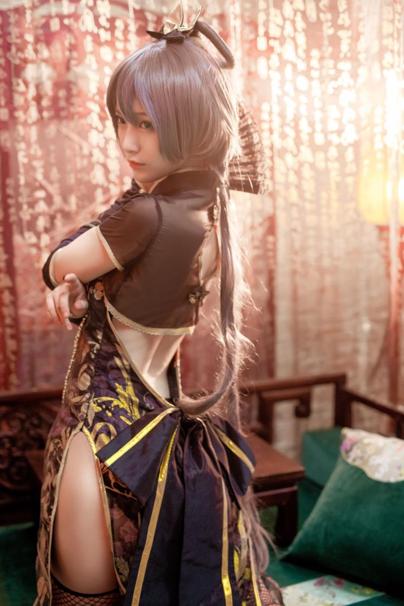 铁板烧鬼舞w - 洛天依