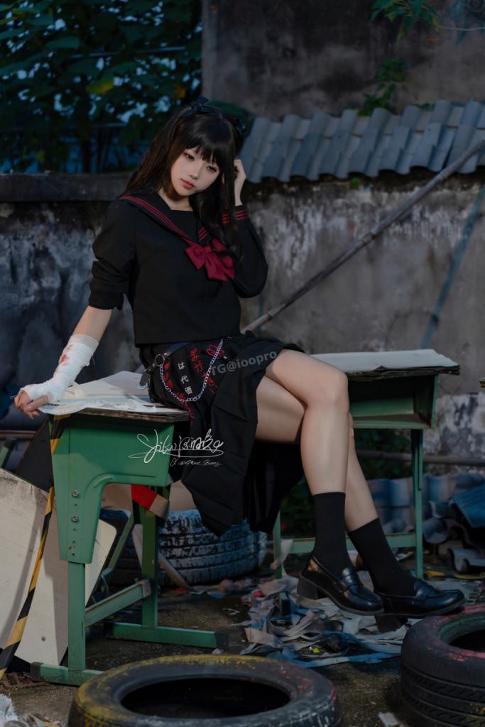 黏黏团子兔_『不良女高』