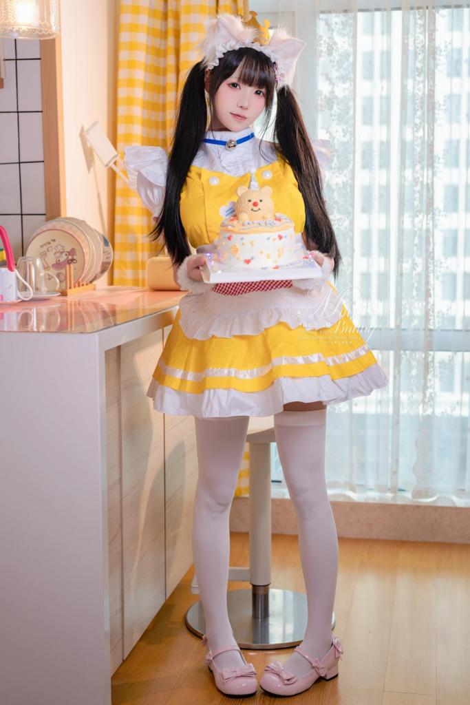 黏黏团子兔 诞生日限定 『兔子味蛋糕』