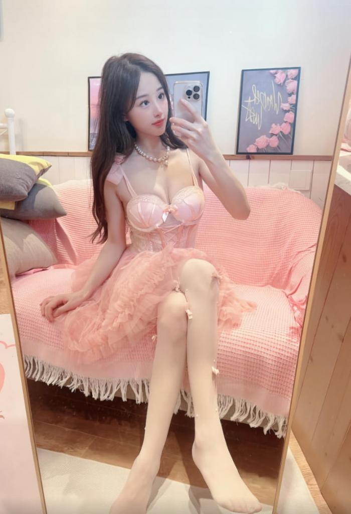 小萌子 NO.020 粉色萌妹