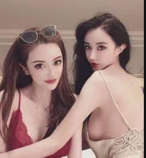 我，妹妹，和妻子